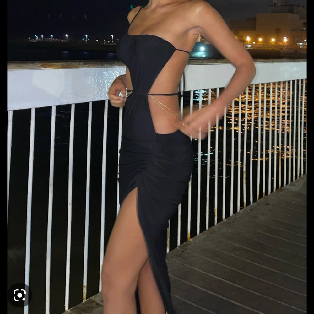 Bananhot eve dress in black size small